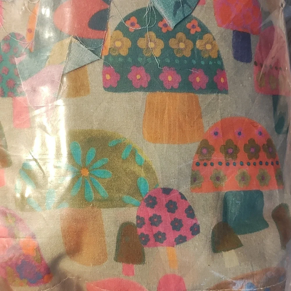 NATURAL LIFE: MUSHROOM ๐ BEDDING SHEETS - Picture 7 of 8